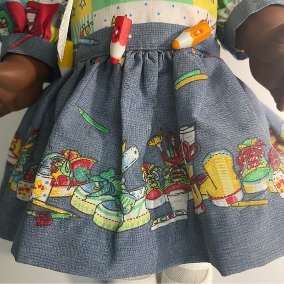 Daisy Kingdom 12" Vintage Dark Skinned Rosie Doll and Extra Outfit - Picture 8 of 9